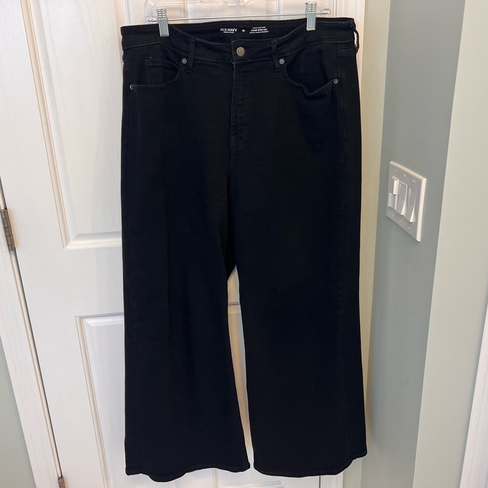 Old Navy Extra High-Waisted Super Wide Leg Jeans, Black, Size 14 - Picture 2 of 4